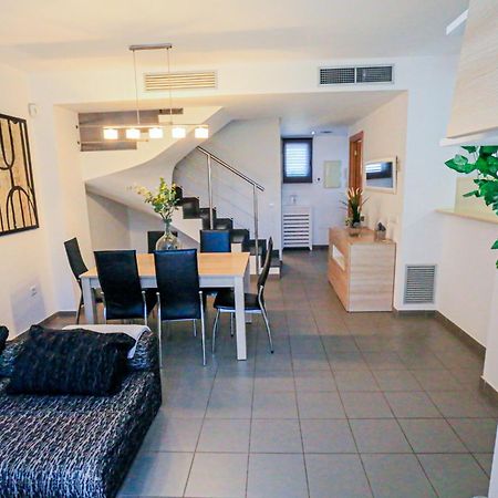 Las Palmeras 1 - Only Families Cambrils Luaran gambar